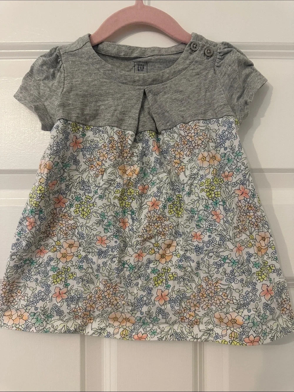 GAP Girls Heather Gray Top with Pastel Floral Skirt